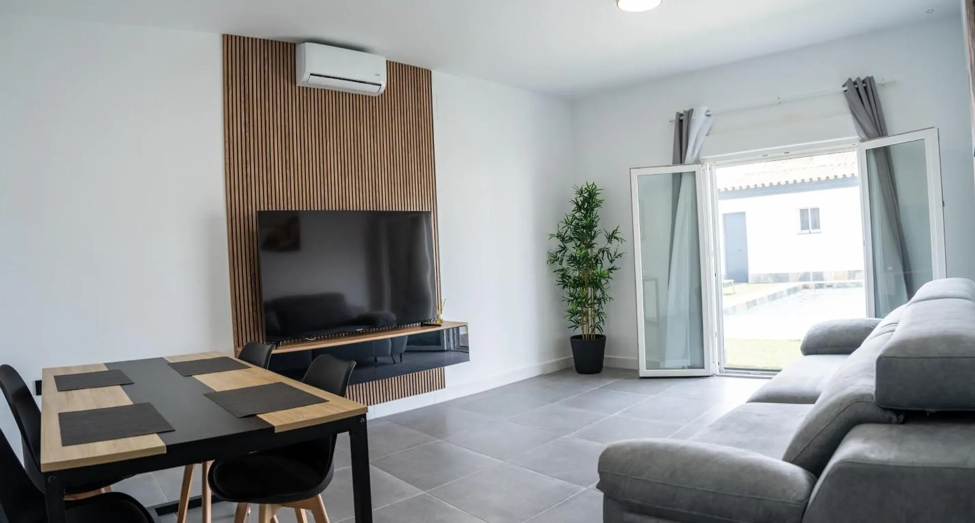 Domus Gades Villa Chiclana de la Frontera 0*,  Spain
